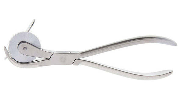 Hand ring cutter used to remove a stuck titanium or carbon fiber ring